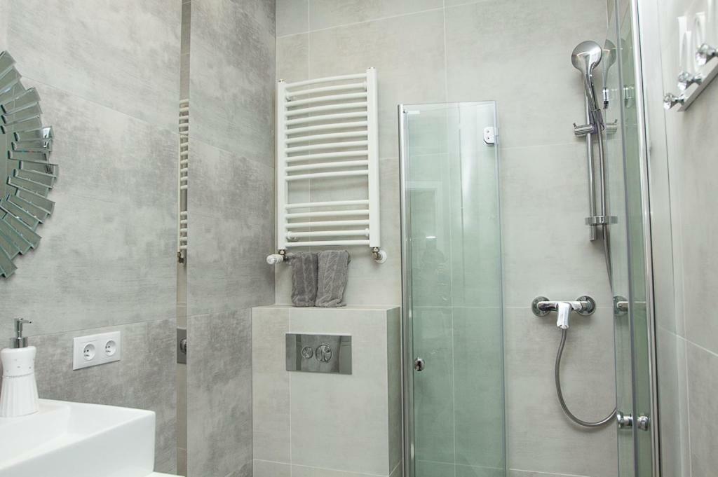 Novel Mini Apartment Warsaw Exterior photo